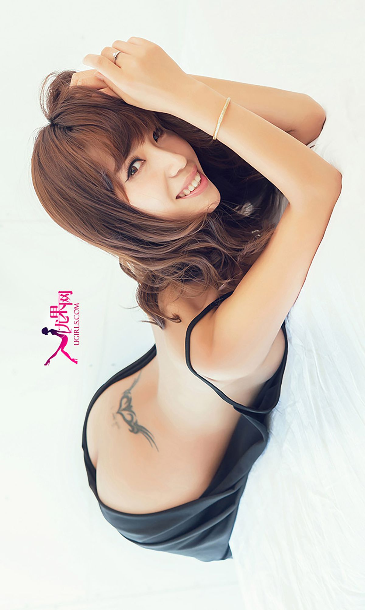 田依依《无时无刻不透露出风情万种》 [爱尤物Ugirls] No.096
