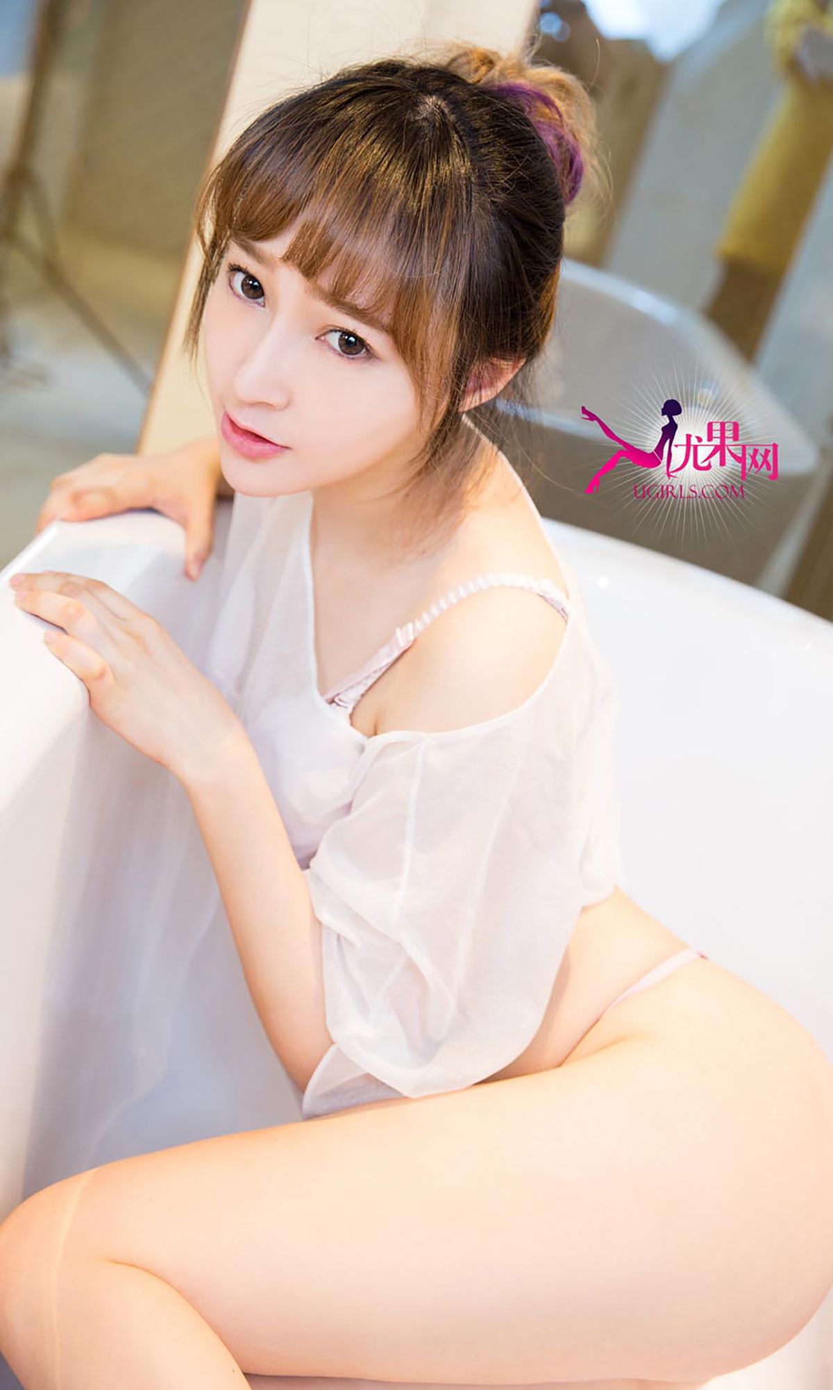吴娇《你在偷偷爱着谁》 [爱尤物Ugirls] No.253