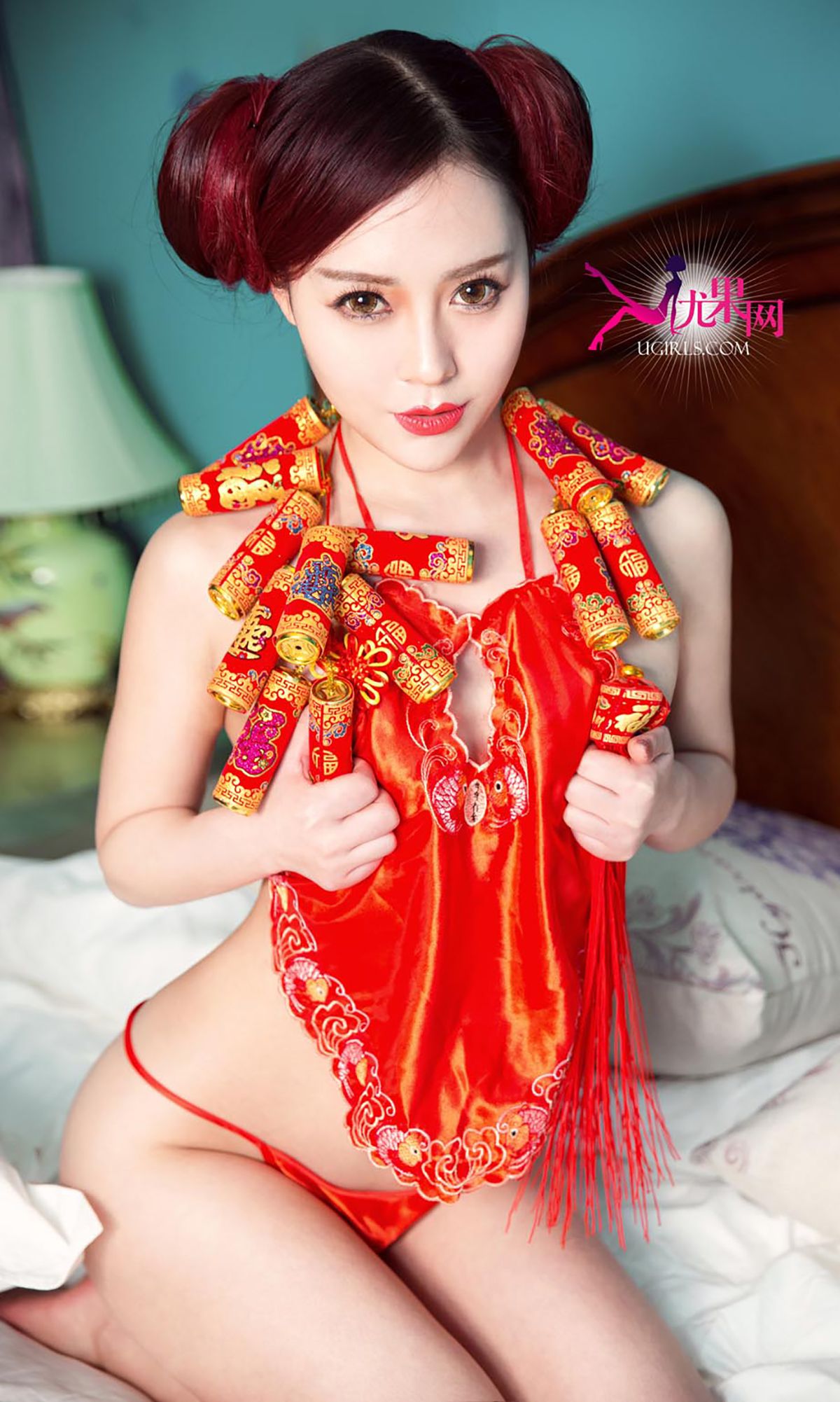 何曼丽&张鑫&木子《新春特辑》 [爱尤物Ugirls] No.265