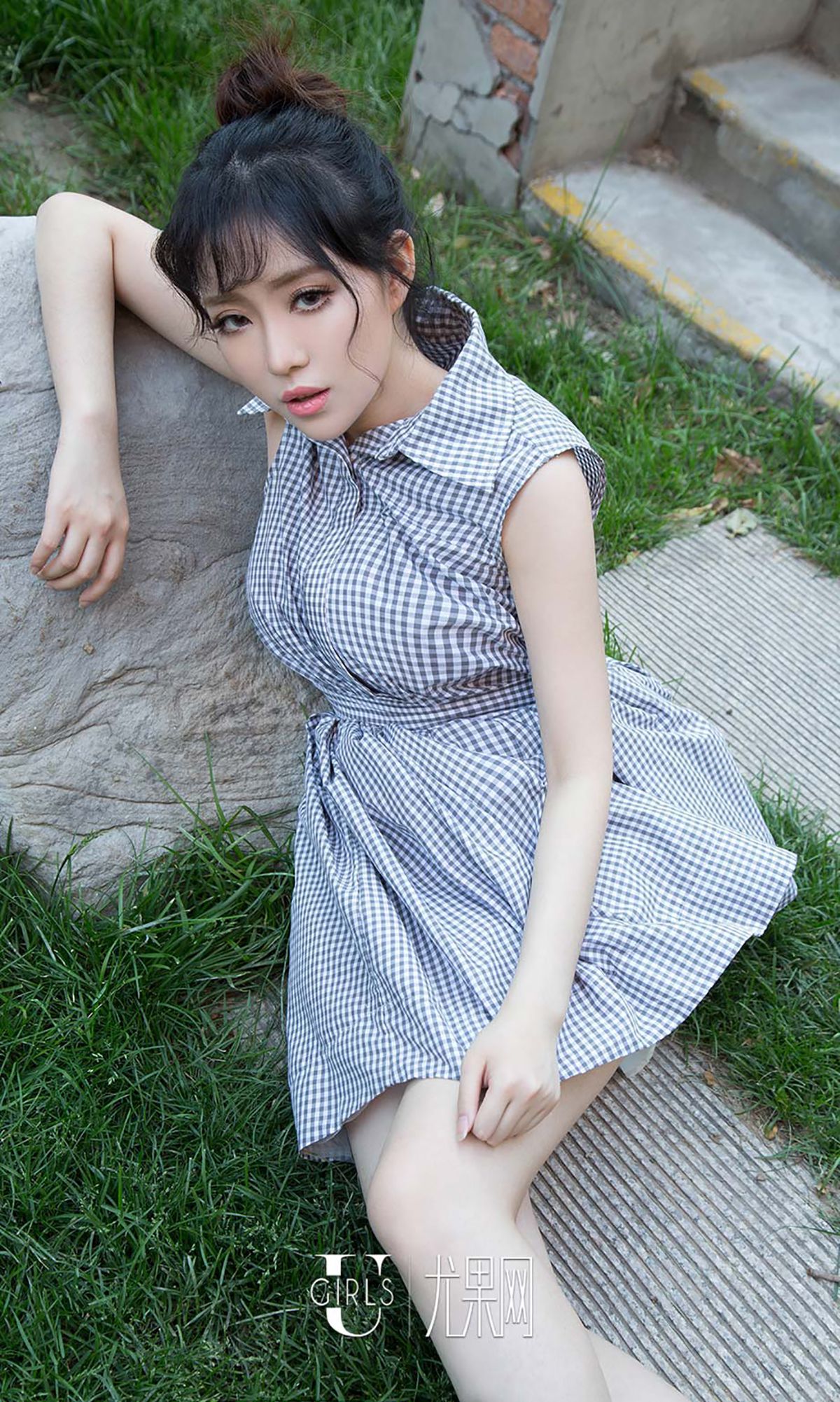 素衣/杨子惜《永远的春日野穹》 [爱尤物Ugirls] No.371