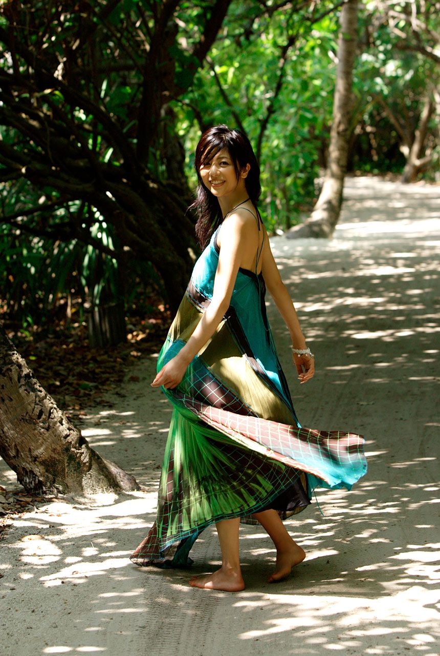 白石美帆《Heaven s Door》 [Image.tv]