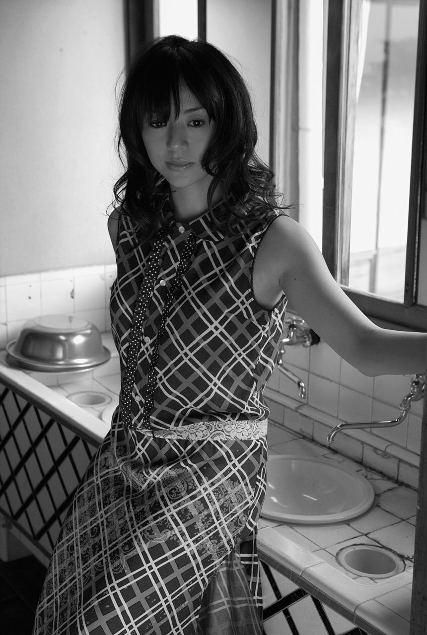 井川遥 Haruka Igawa 《コ イ ウ タ 純愛恋歌》 [Image.tv]