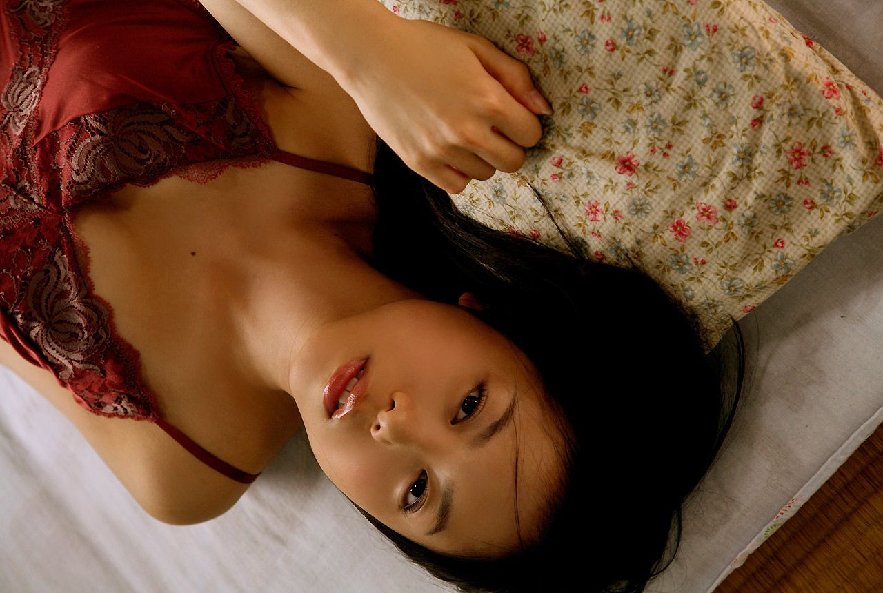 山本千夏 Chinatsu Yamamoto 《オトナのぬくもり》 [Image.tv]