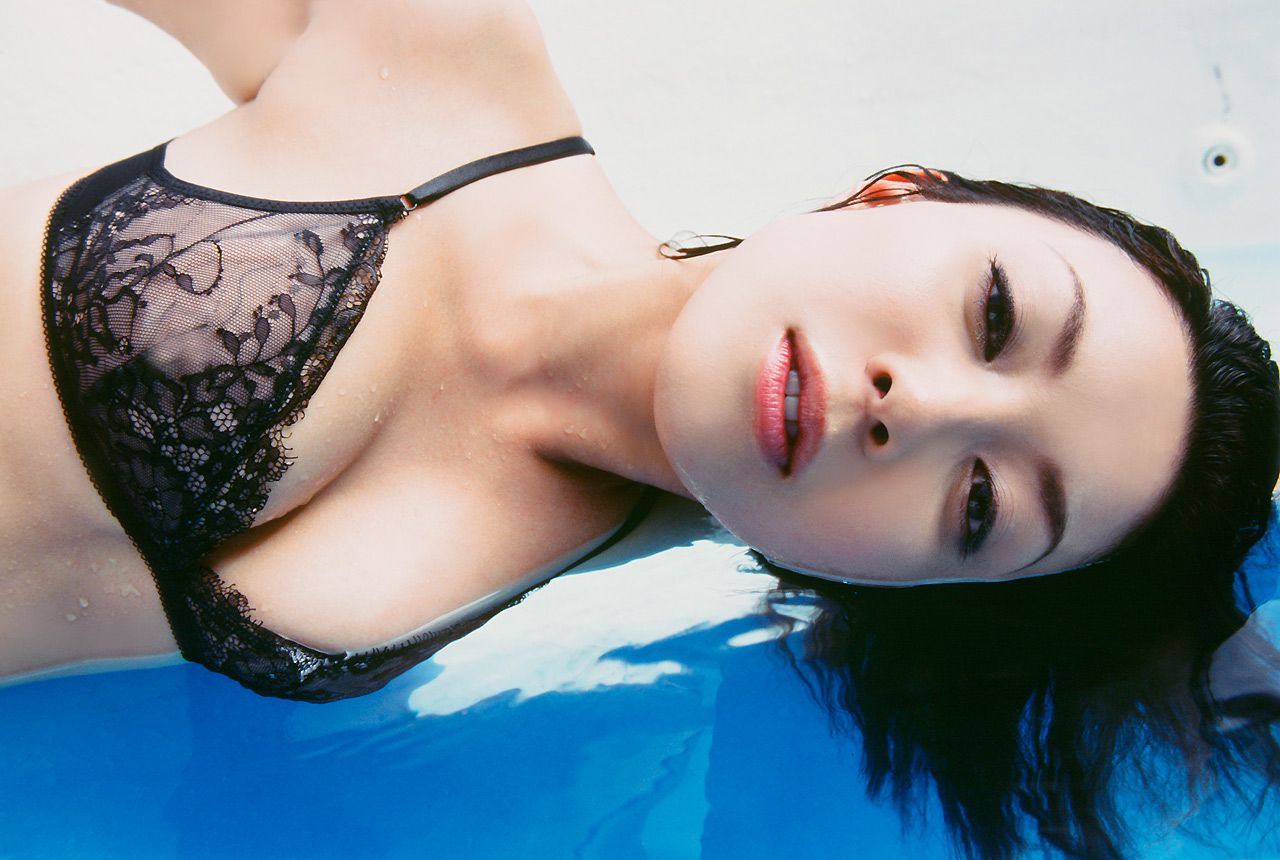 小川奈那+中山恵《Beauty and Beauty》 [Image.tv]