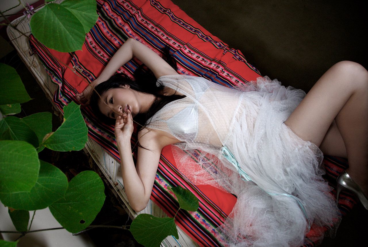 Miwon 美元 《朱夏 SHU-KA》 [Image.tv]