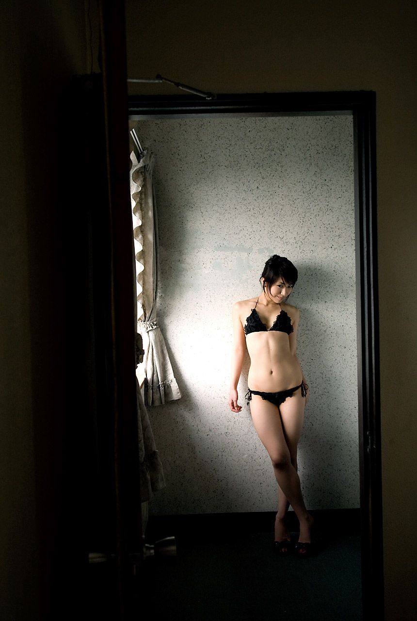 石原あつ美/石原温美 《Give Me Your Love》 [Image.tv]
