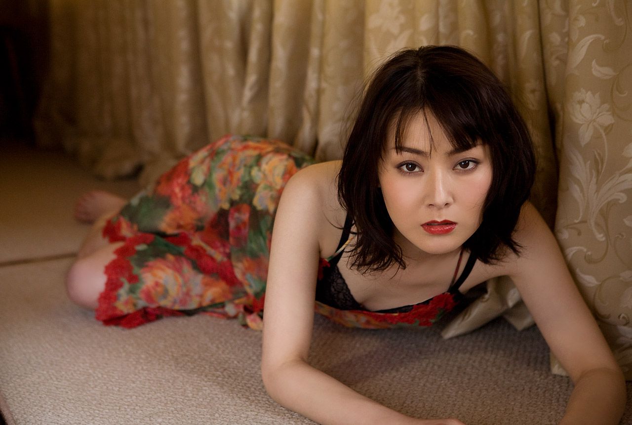 遠野凪子/遠野なぎこ《舞姬》 [Image.tv]