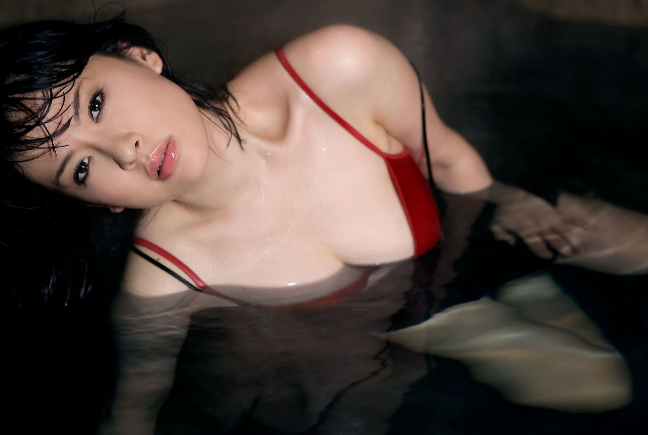 鈴木砂羽 Sawa Suzuki 《Back Brush》 [Image.tv]