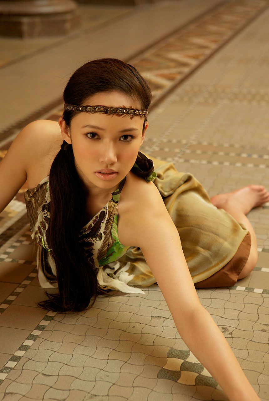 ソニンSonim《Night of Queen》 [Image.tv]
