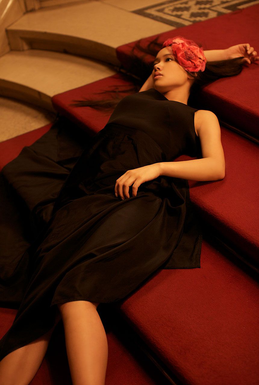 ソニンSonim《Night of Queen》 [Image.tv]