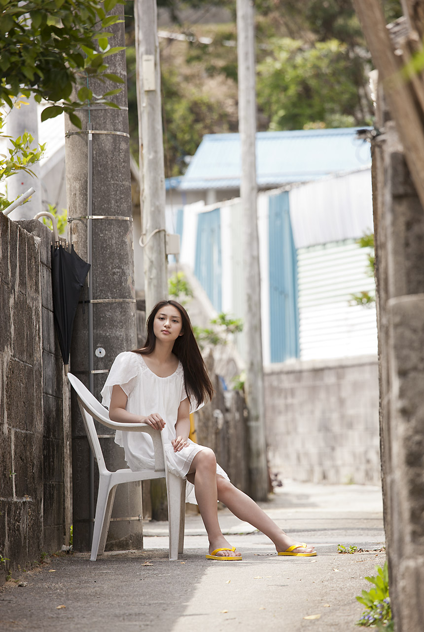 武井咲 Emi Takei 《Monument》 [Image.tv]
