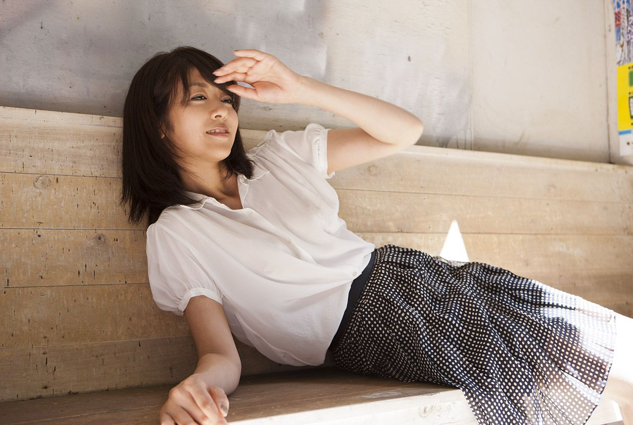 白石美帆《真夏の憧憬》 [Image.tv]