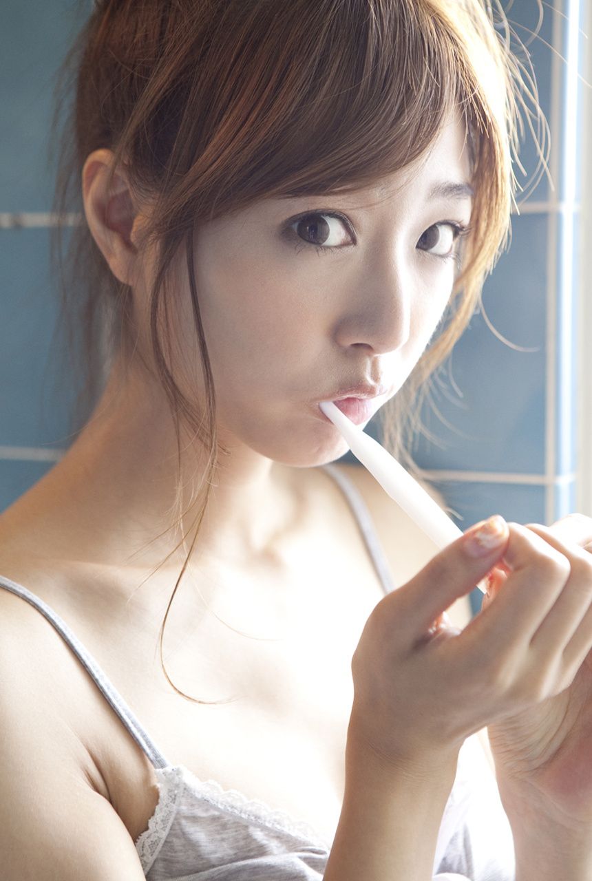 佐々木もよこ/佐佐木萌子 Moyoko Sasaki 《Change the World》 [Image.tv]