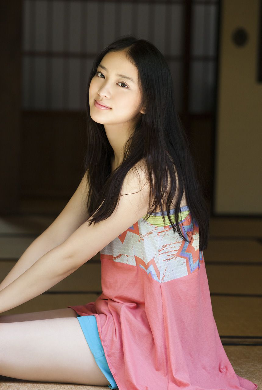 武井咲 Emi Takei 《2012年12月刊号》 [Image.tv]