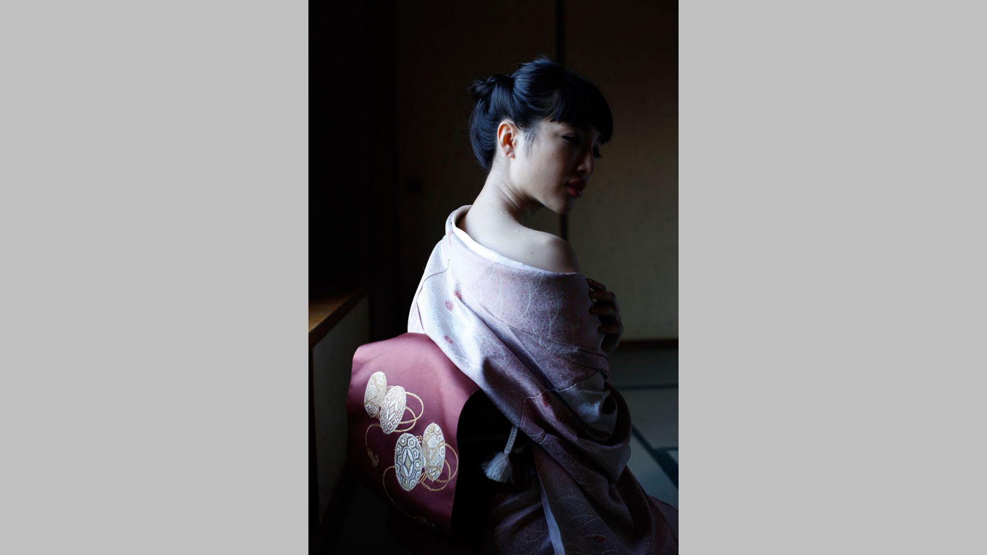 森下悠里《咲き誇る美しい花》 [Image.tv]