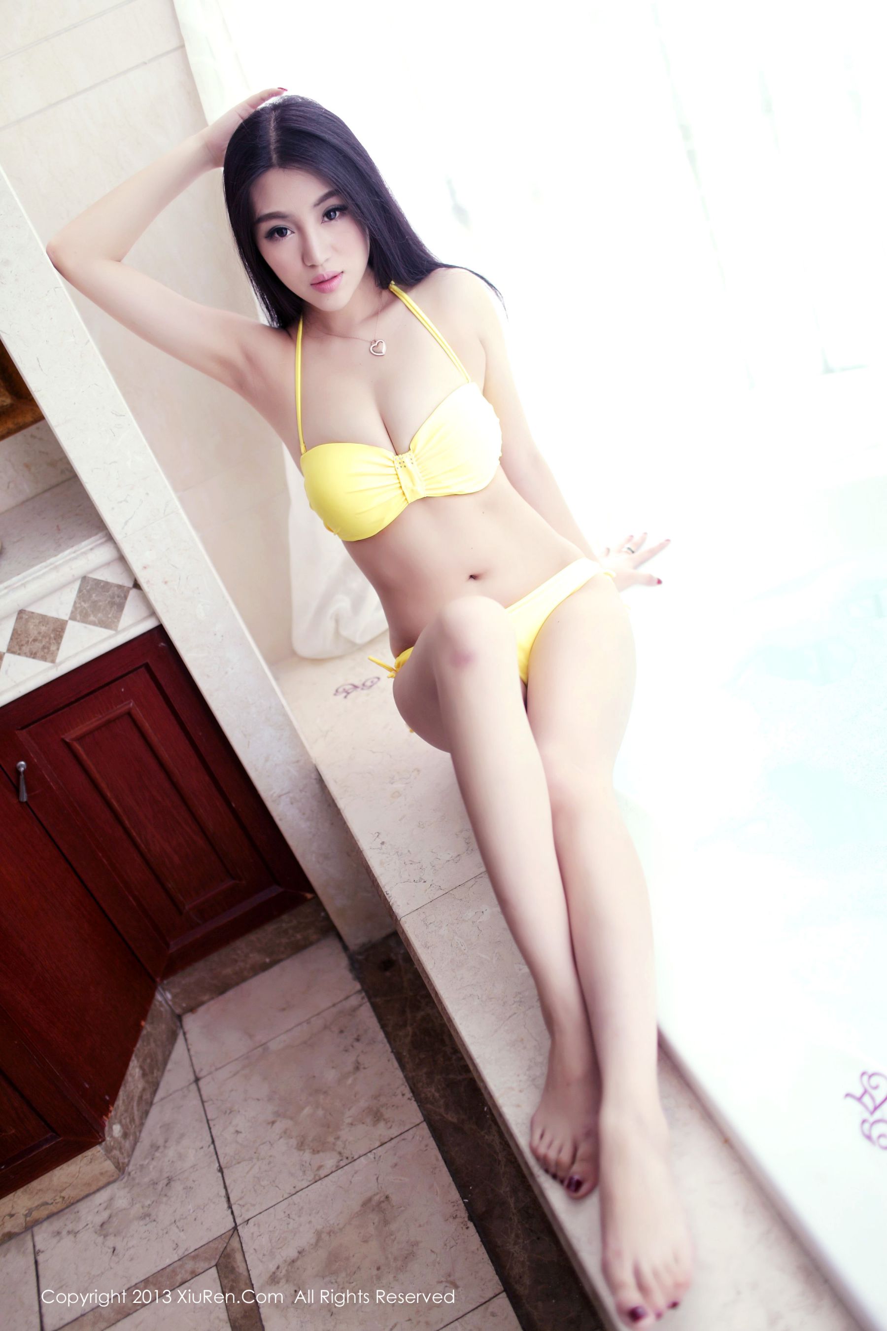 Tiffany_小梦《蕾丝睡衣+泳装诱惑》 [秀人网XiuRen] No.032
