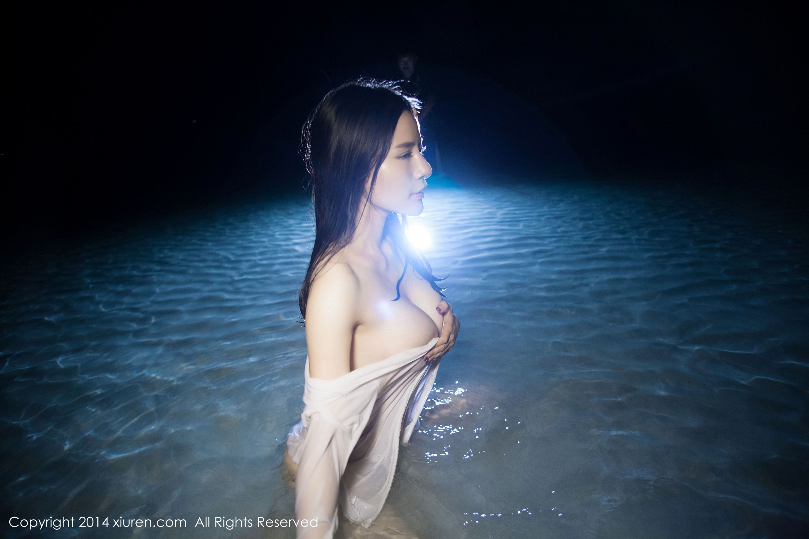 nancy小姿《小清新泳装+沙滩湿身》 [秀人网XiuRen] No.088