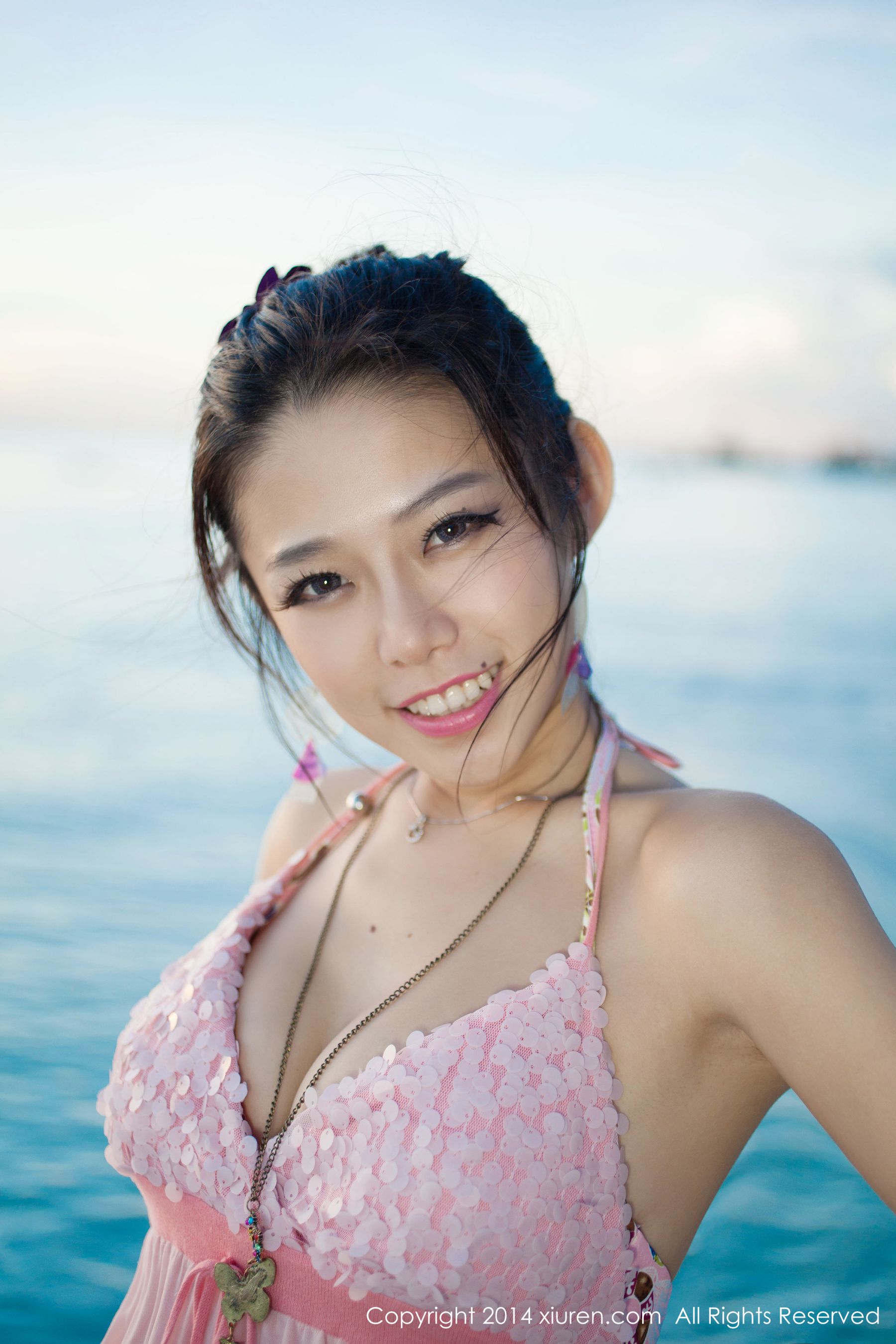 luvian本能《长滩收宫系列 绝对的热力四射》 [秀人网XiuRen] No.090