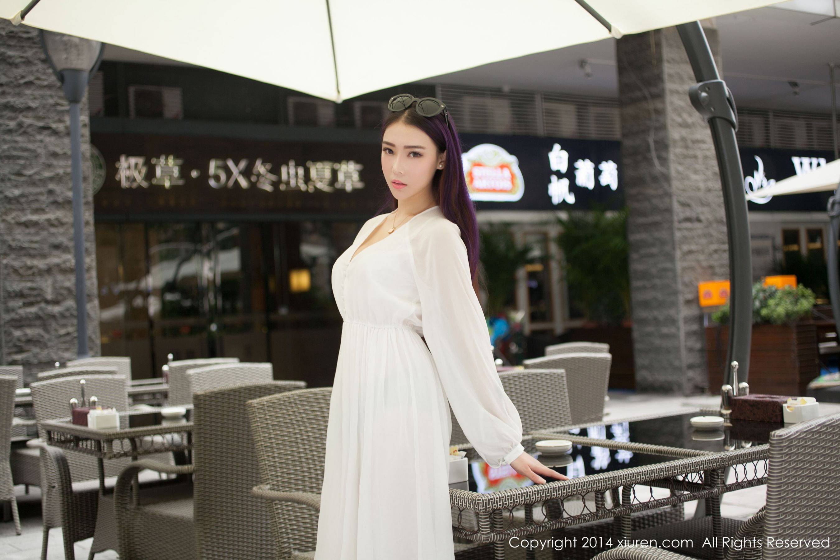 夢娜Vanessa《款款而来的特级女神》 [秀人网XiuRen] No.131