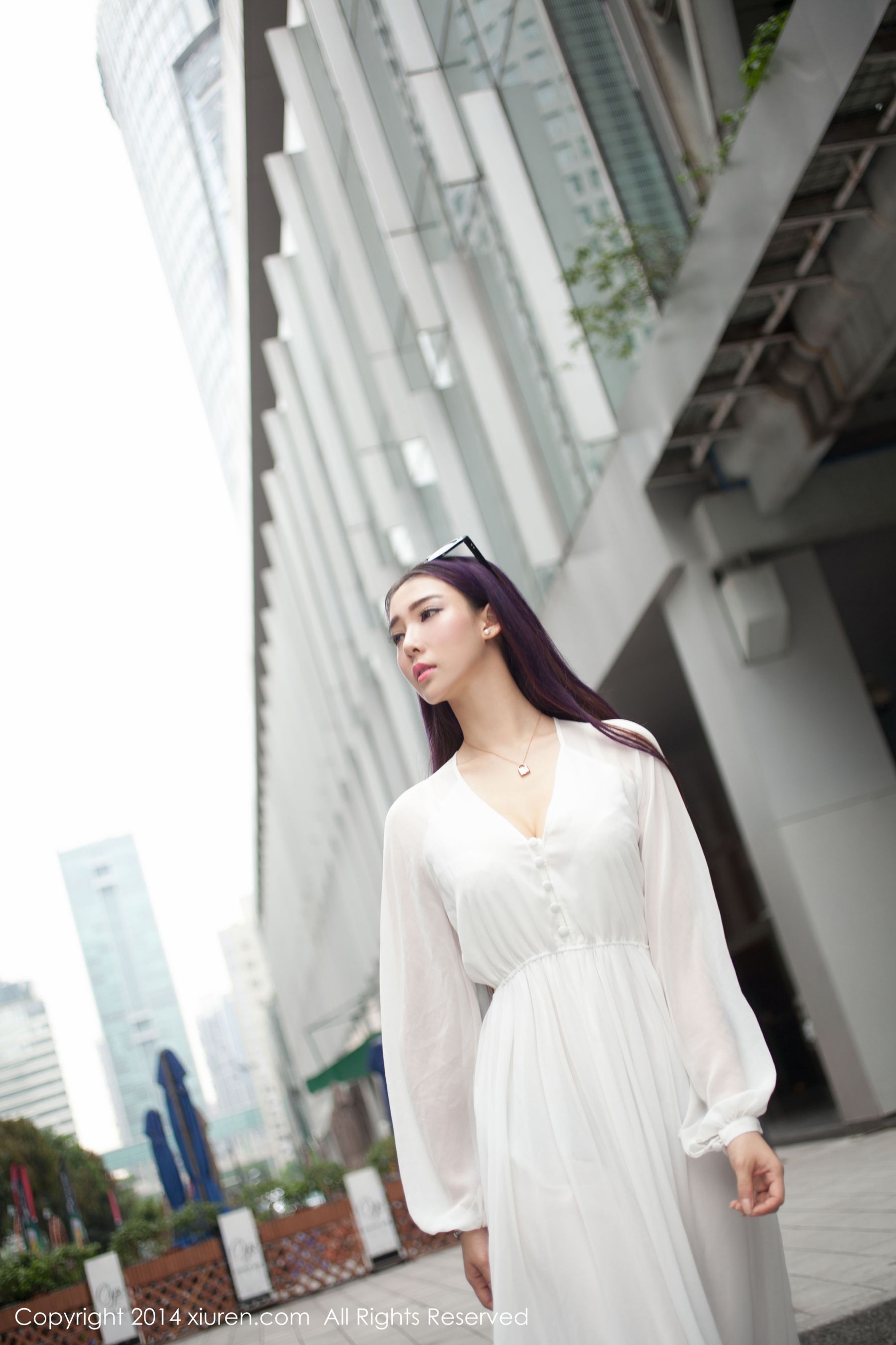 夢娜Vanessa《款款而来的特级女神》 [秀人网XiuRen] No.131