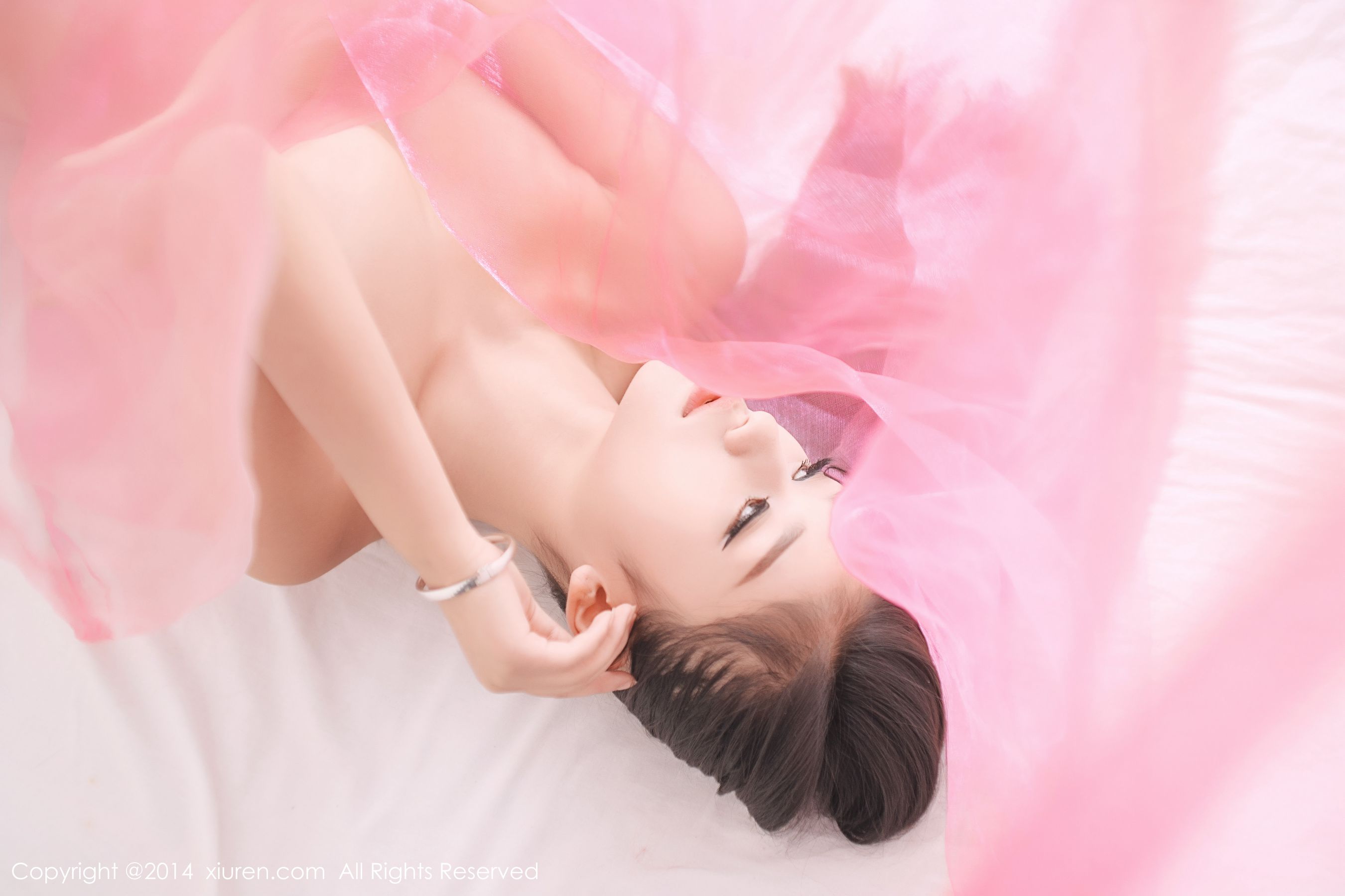史雨姐姐《YOUNG SUNDAY》 [秀人网XiuRen] No.244