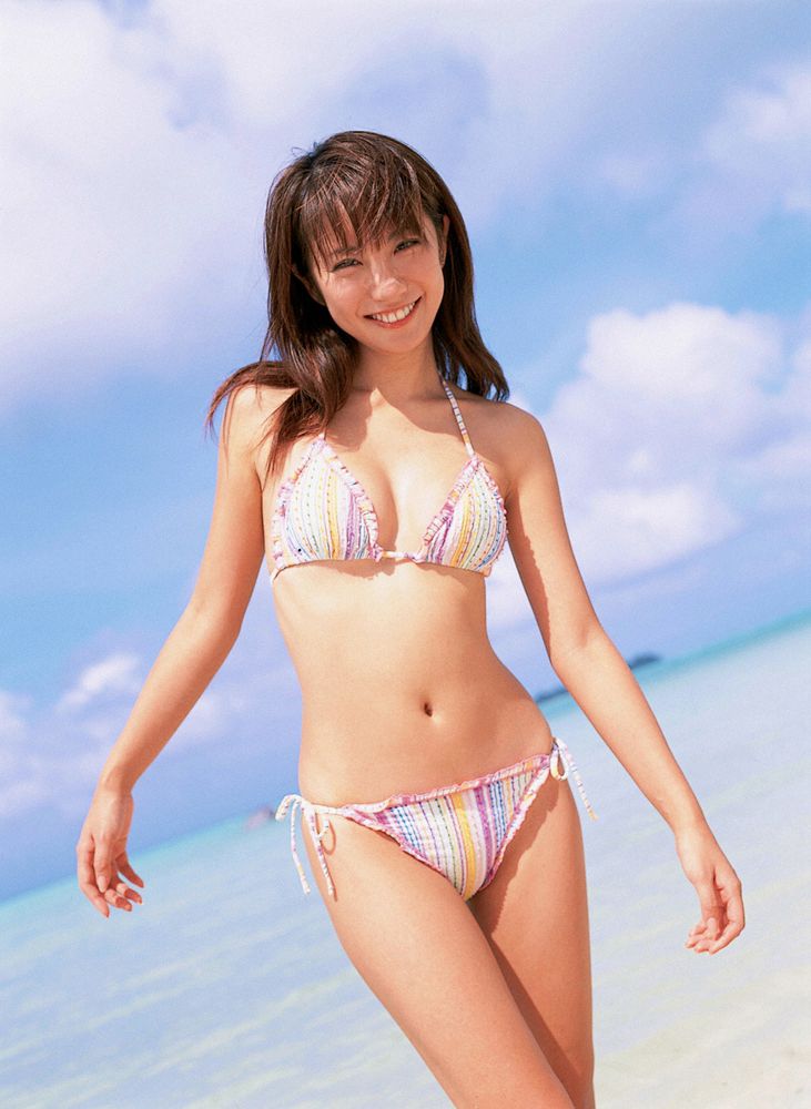 山本梓《A to Z AZUのすべて》 [YS Web] Vol.122