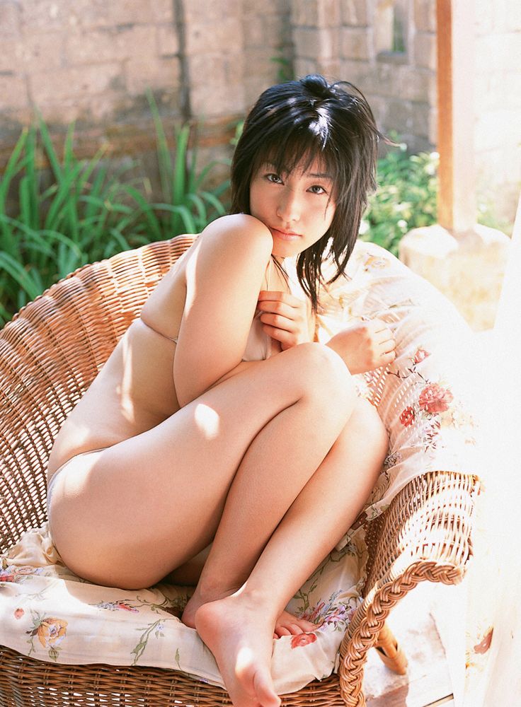 佐藤寛子《Dive Into Your Body》 [YS Web] Vol.127