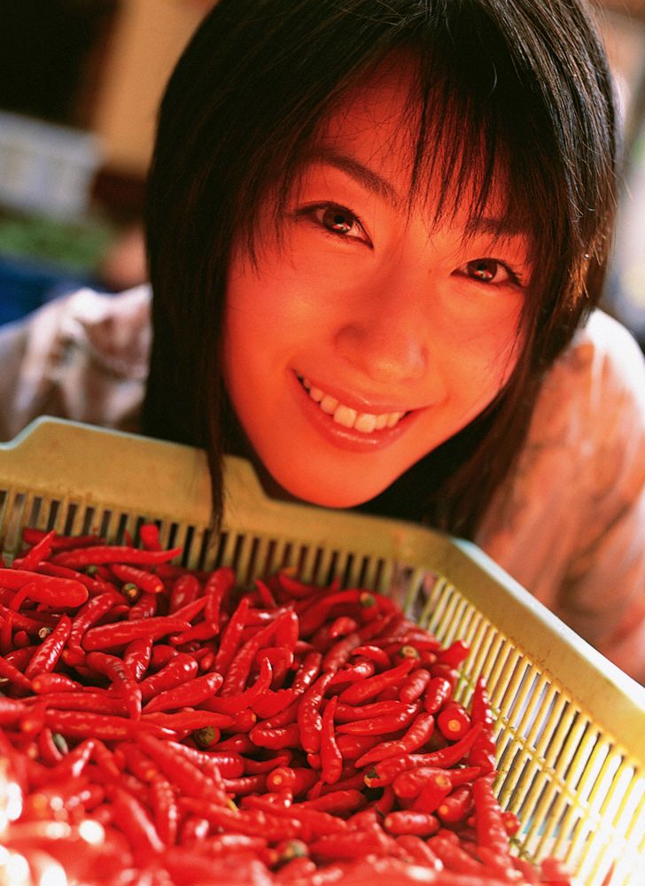 佐藤寛子《Dive Into Your Body》 [YS Web] Vol.127