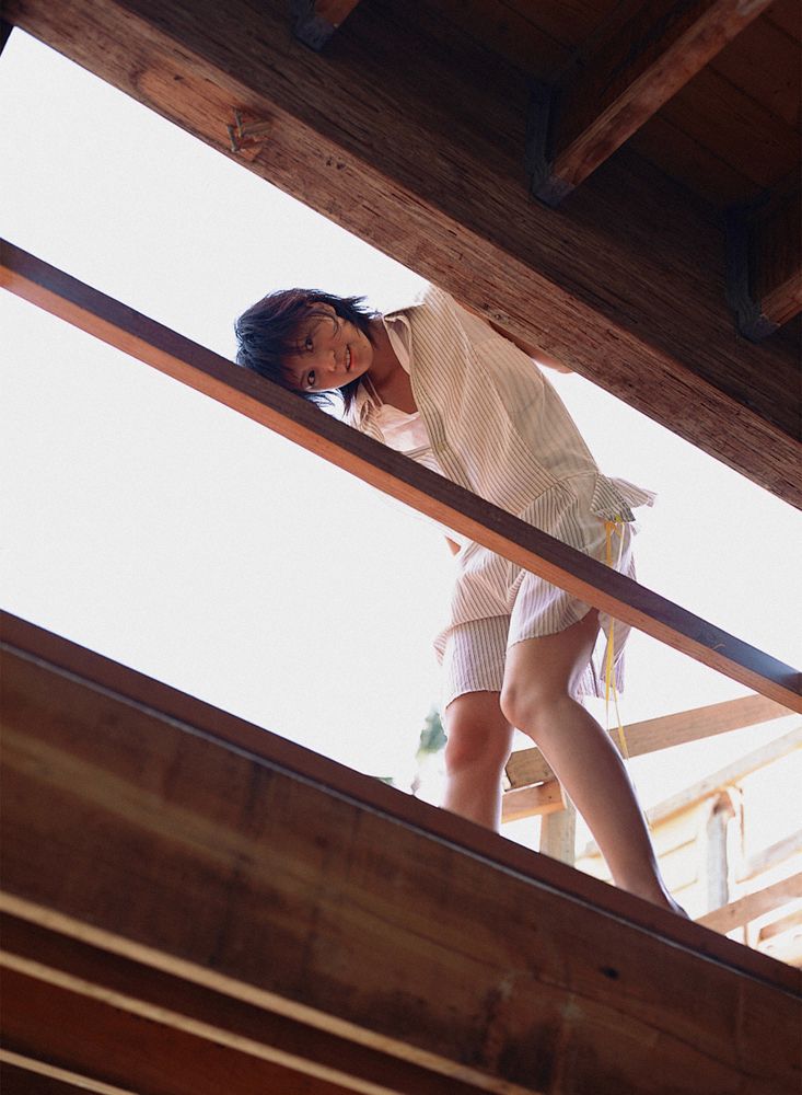 安田美沙子《Loco Motion》 [YS Web] Vol.130