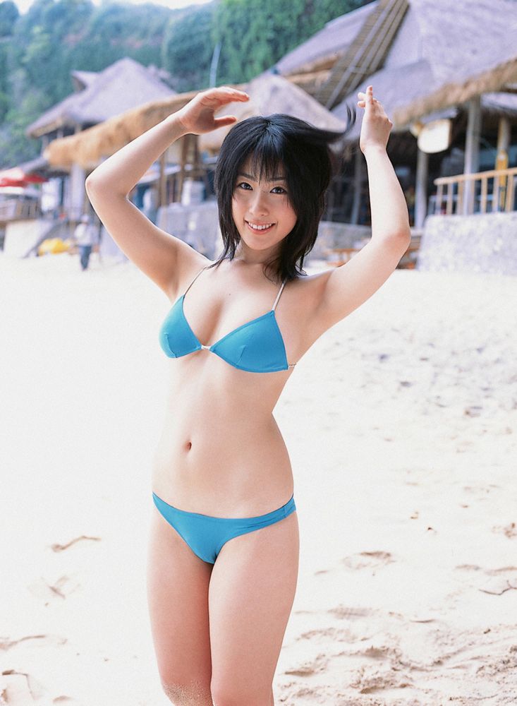 佐藤寛子《Lights,Camera,Action》 [YS Web] Vol.137