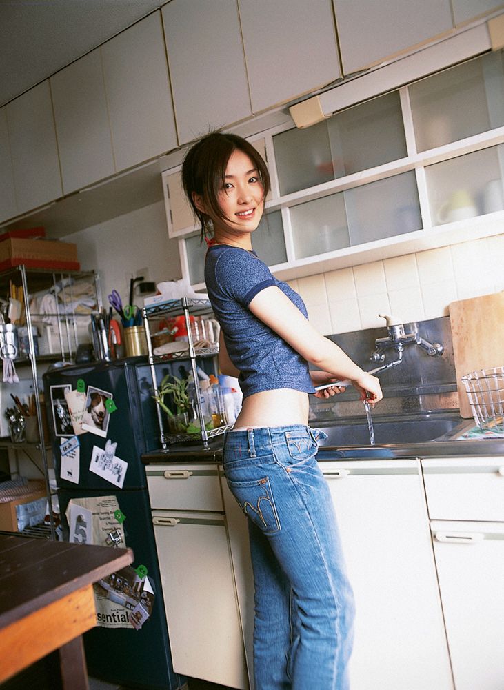 瀬戸早妃《お部屋で密着!! お风吕で》 [YS Web] Vol.148