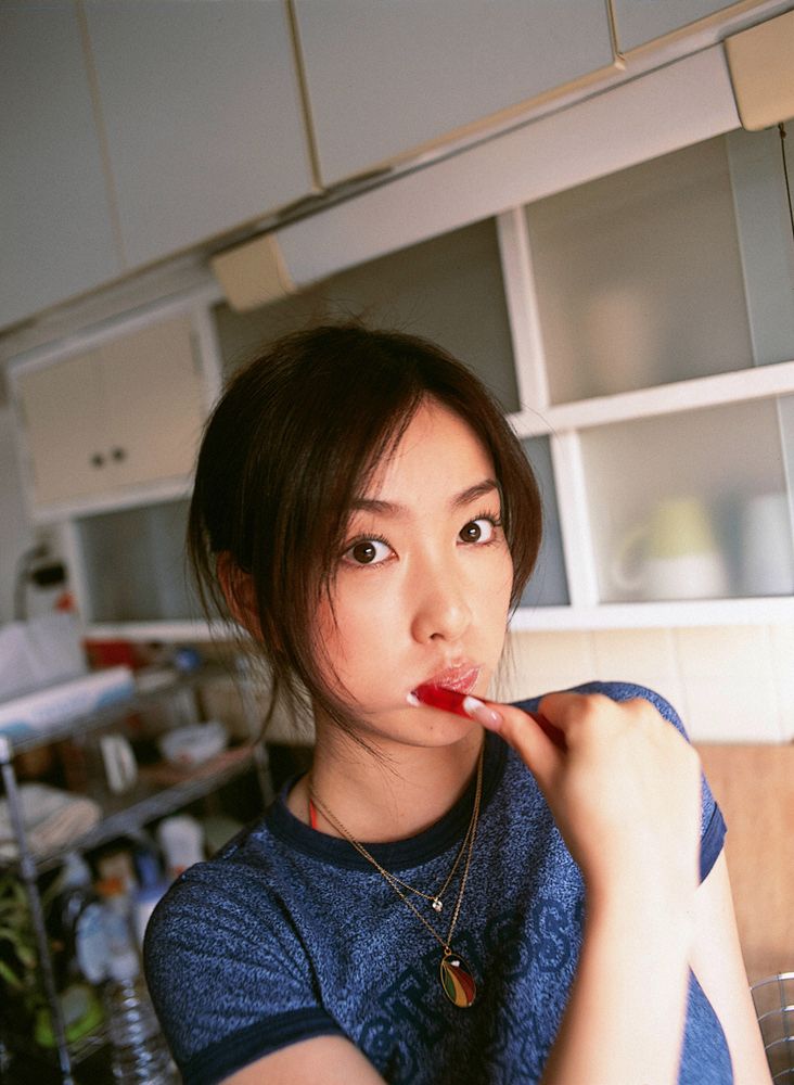瀬戸早妃《お部屋で密着!! お风吕で》 [YS Web] Vol.148