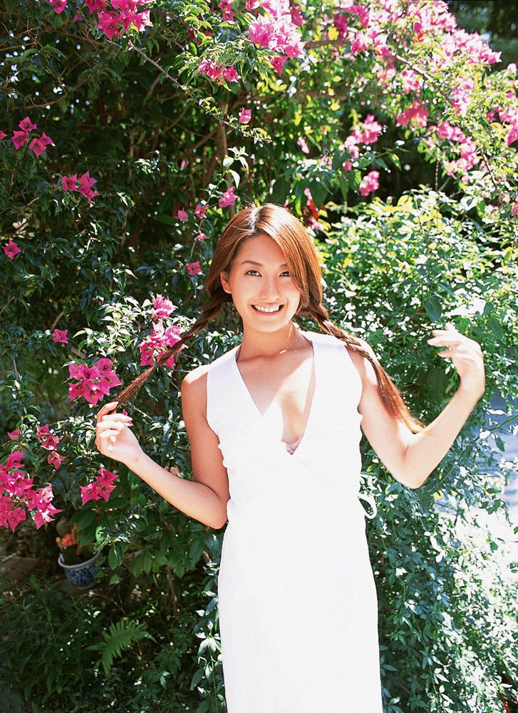 矢吹春奈《桟桥で待ち合わせ》 [YS Web] Vol.150