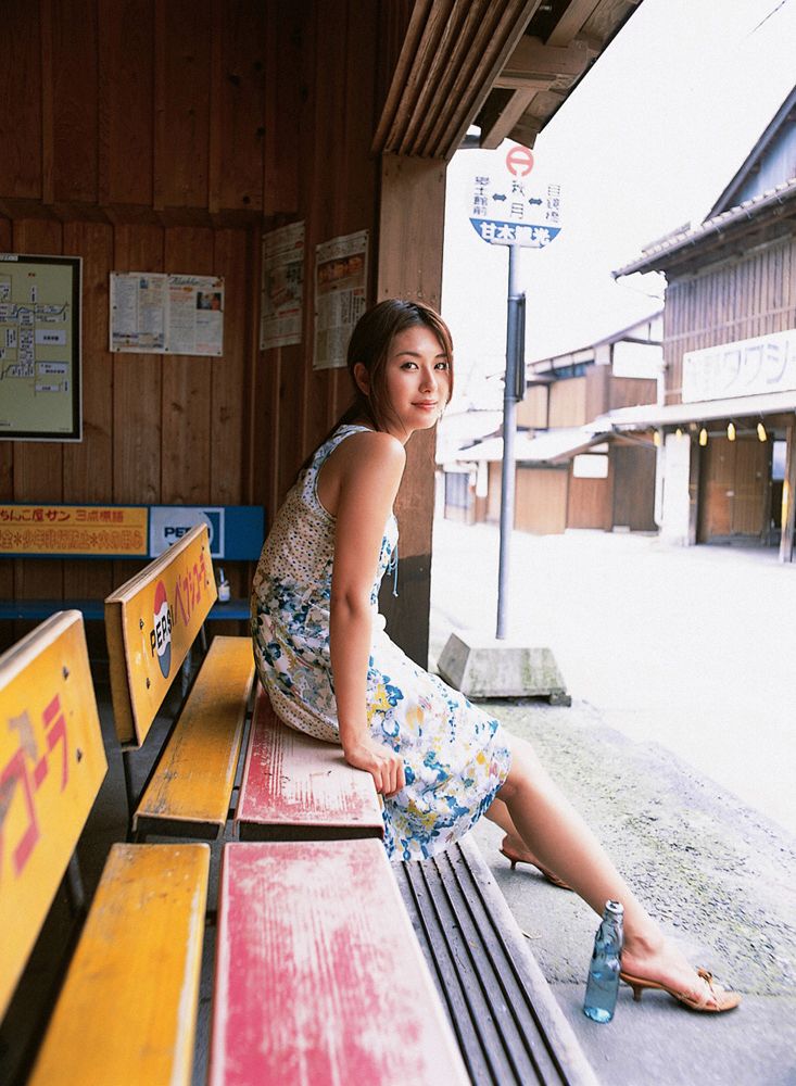 矢吹春奈《桟桥で待ち合わせ》 [YS Web] Vol.150