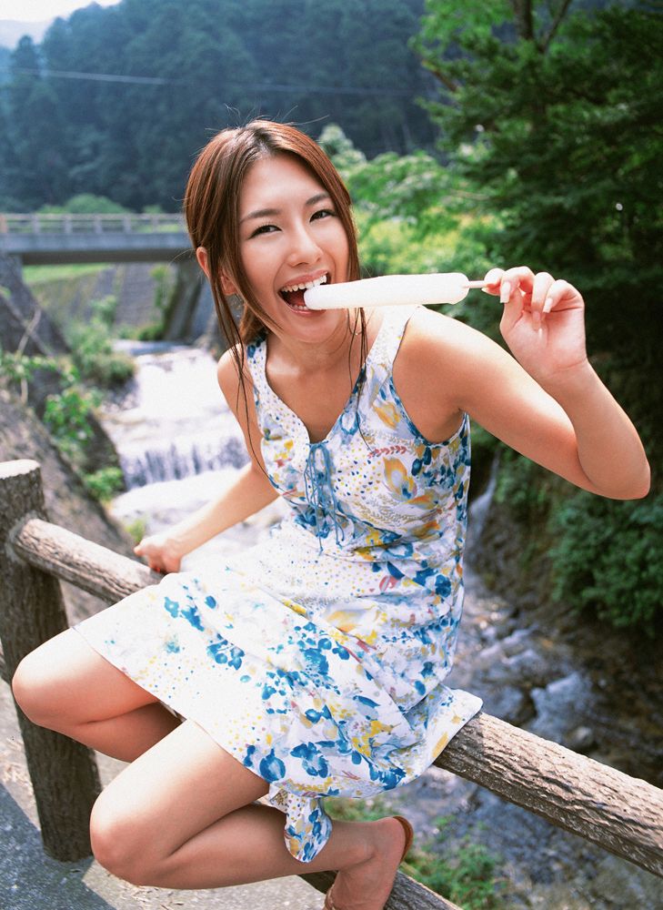 矢吹春奈《桟桥で待ち合わせ》 [YS Web] Vol.150