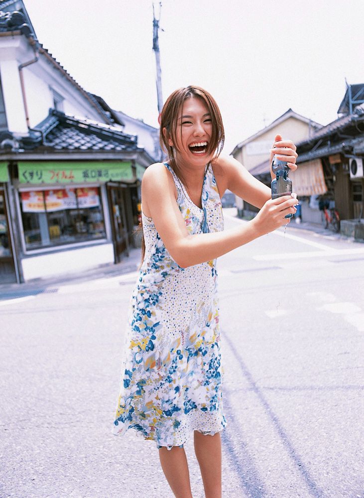 矢吹春奈《桟桥で待ち合わせ》 [YS Web] Vol.150
