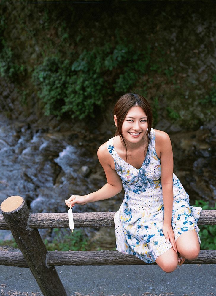 矢吹春奈《桟桥で待ち合わせ》 [YS Web] Vol.150