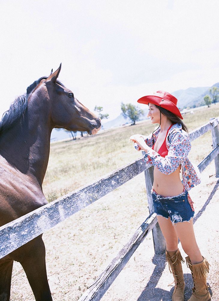 小松彩夏《No Border》 [YS Web] Vol.152