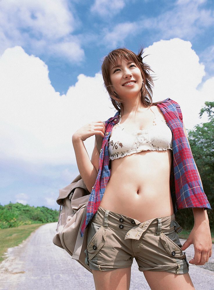 山本梓《甘えてもいいよ》 [YS Web] Vol.157