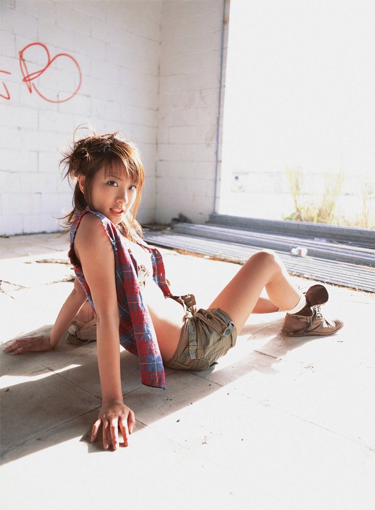 山本梓《甘えてもいいよ》 [YS Web] Vol.157