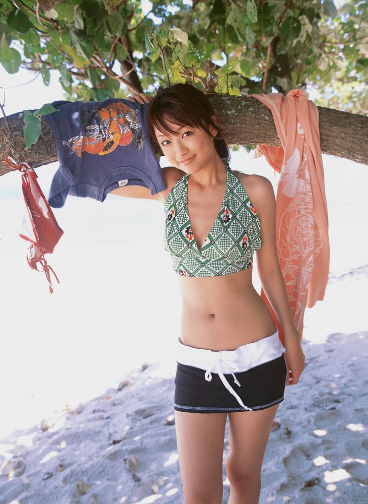 工藤里纱《Queen of Smile》 [YS Web] Vol.164