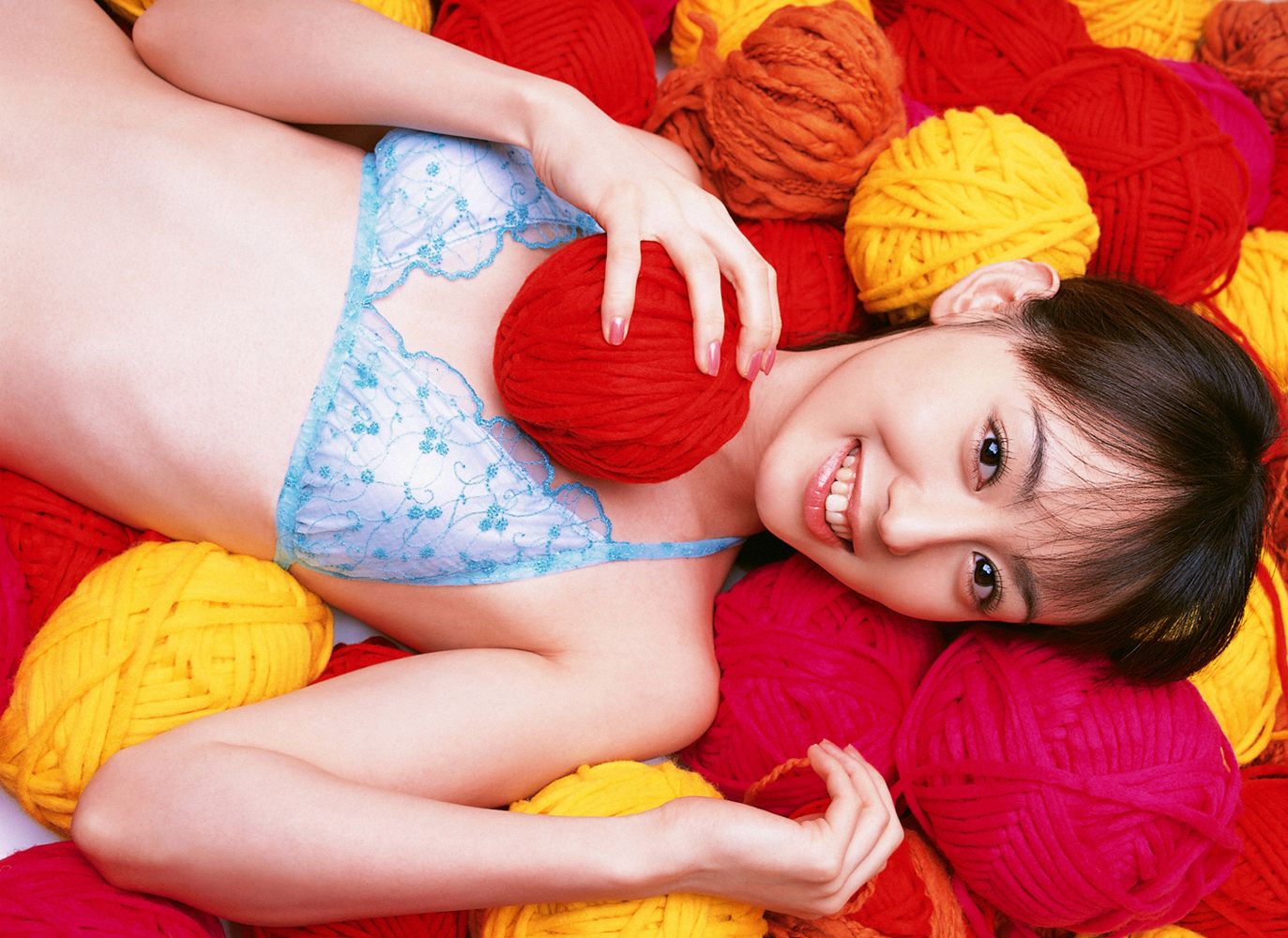 秋山莉奈《HIP! STEP!! JUMP!!!》 [YS Web] Vol.188