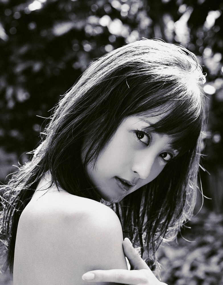 [YS Web] Vol.190 Ayaka Komatsu 小松彩夏