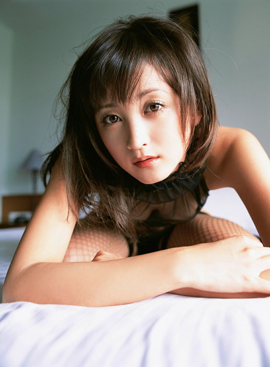 小松彩夏《耻じらい→决意のSEXY》 [YS Web] Vol.203