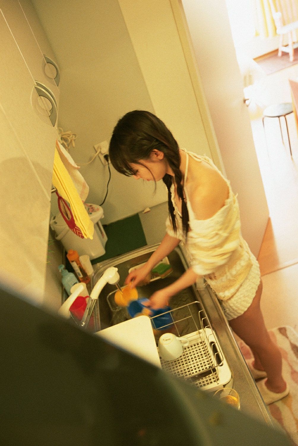 秋山莉奈《キミの素颜こつそりのぞいちやいま？？？た》 [YS Web] Vol.207