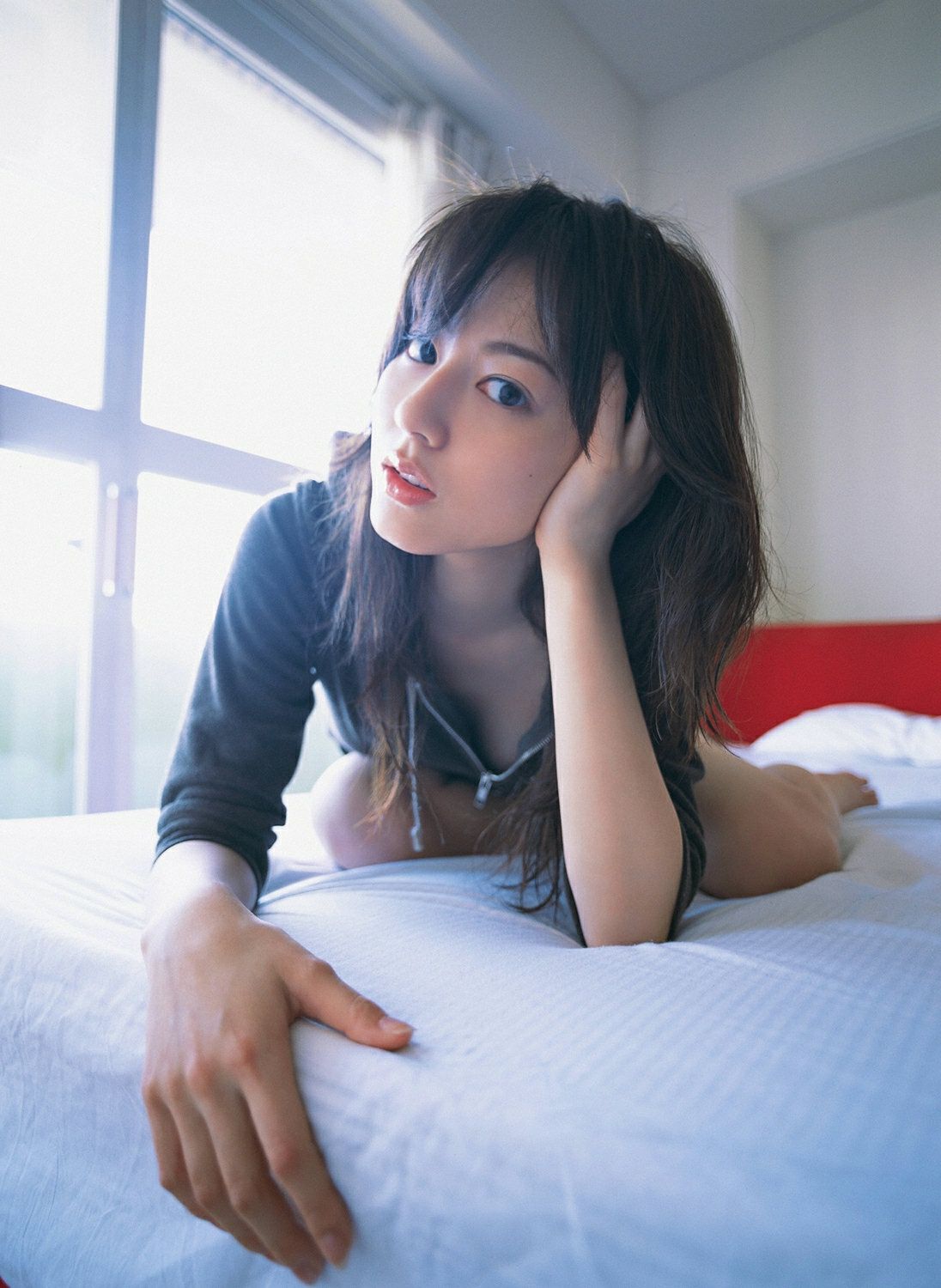 杉本有美《压倒的美少女》 [YS Web] Vol.218