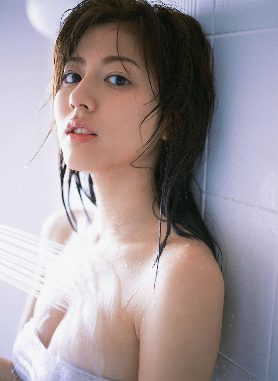 杉本有美《压倒的美少女》 [YS Web] Vol.218