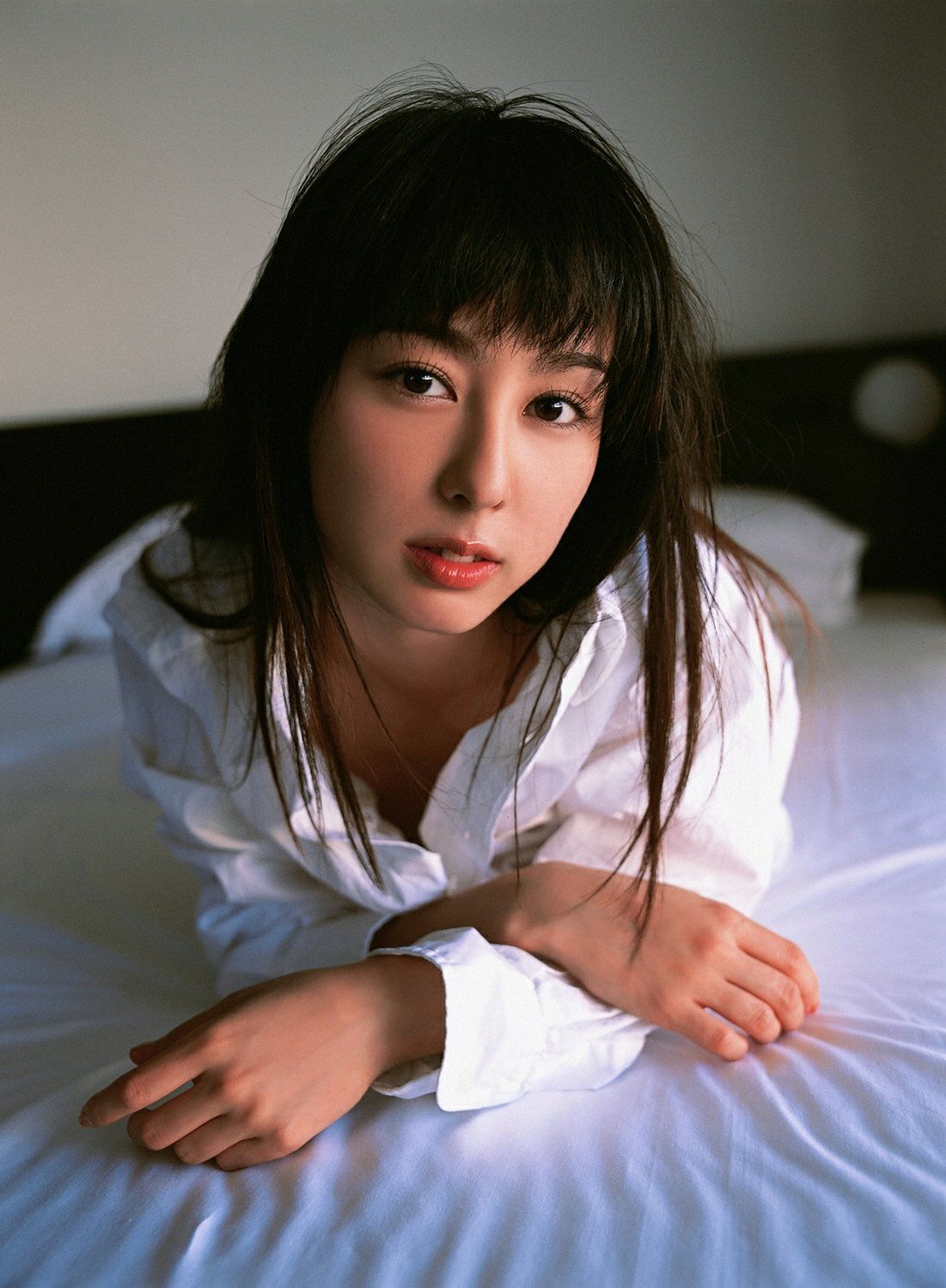 秋山莉奈《莉奈のもうひと雫》 [YS Web] Vol.234