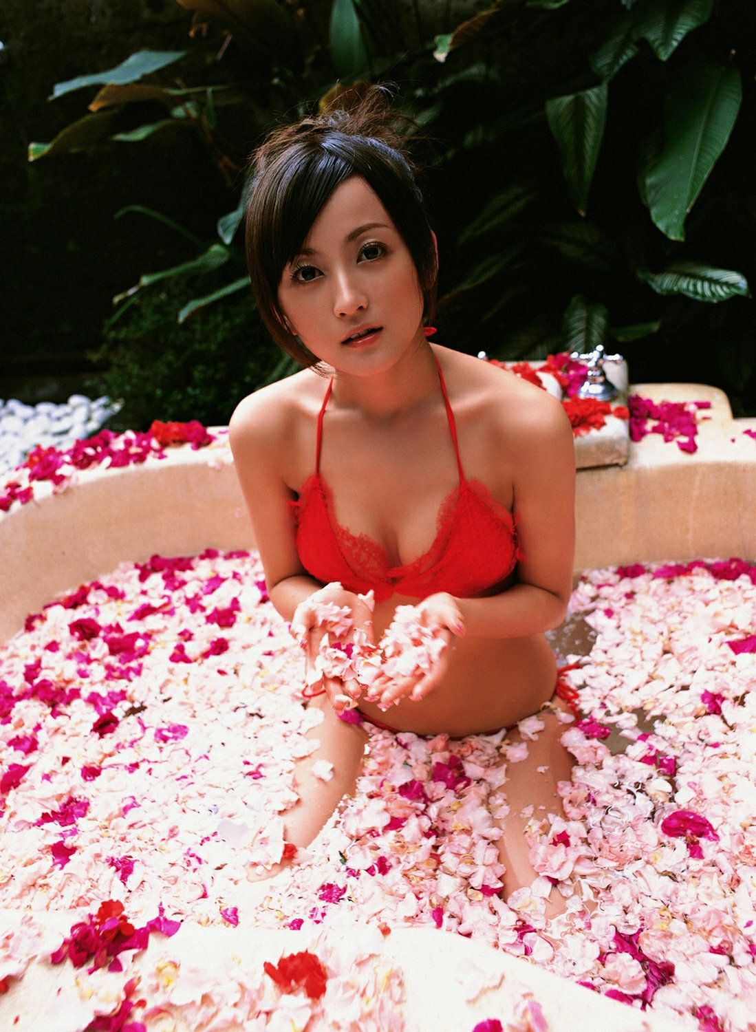 [YS Web] Vol.250 Ayaka Komatsu 小松彩夏