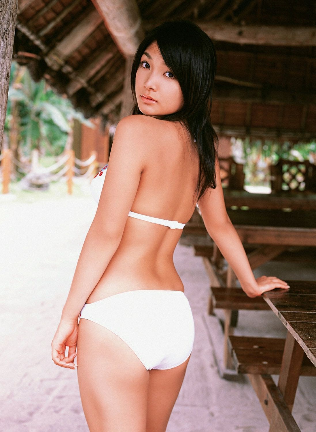 [YS Web] Vol.257 Erika Tonooka 外岡えりか/外冈好梨花